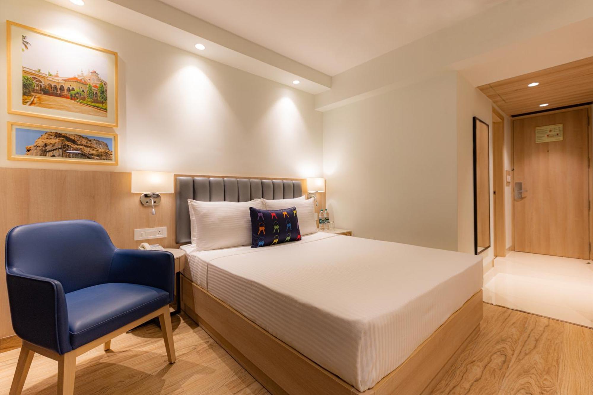 Keys Prima By Lemon Tree Hotels, Pimpri, Pune Esterno foto