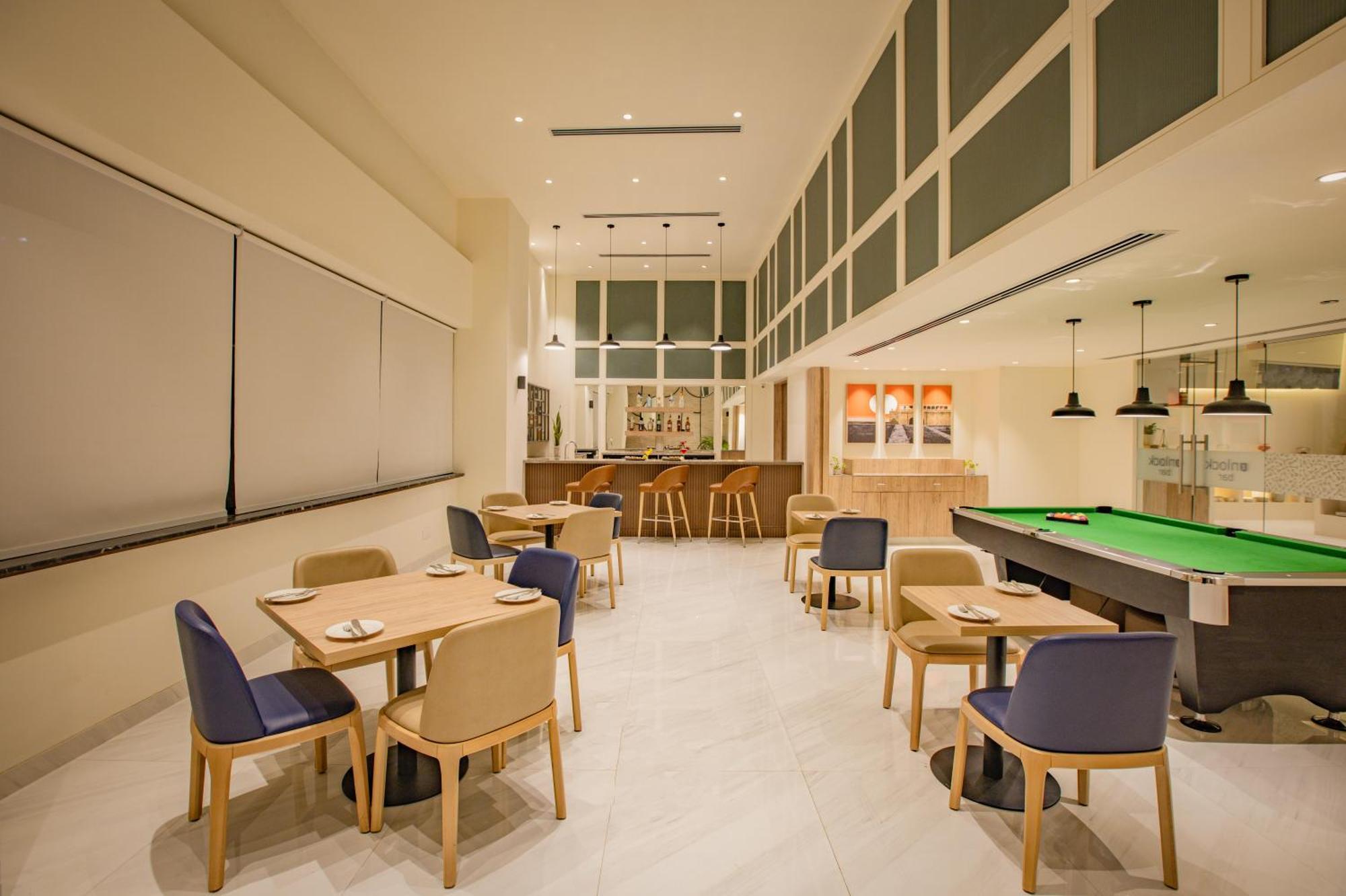 Keys Prima By Lemon Tree Hotels, Pimpri, Pune Esterno foto