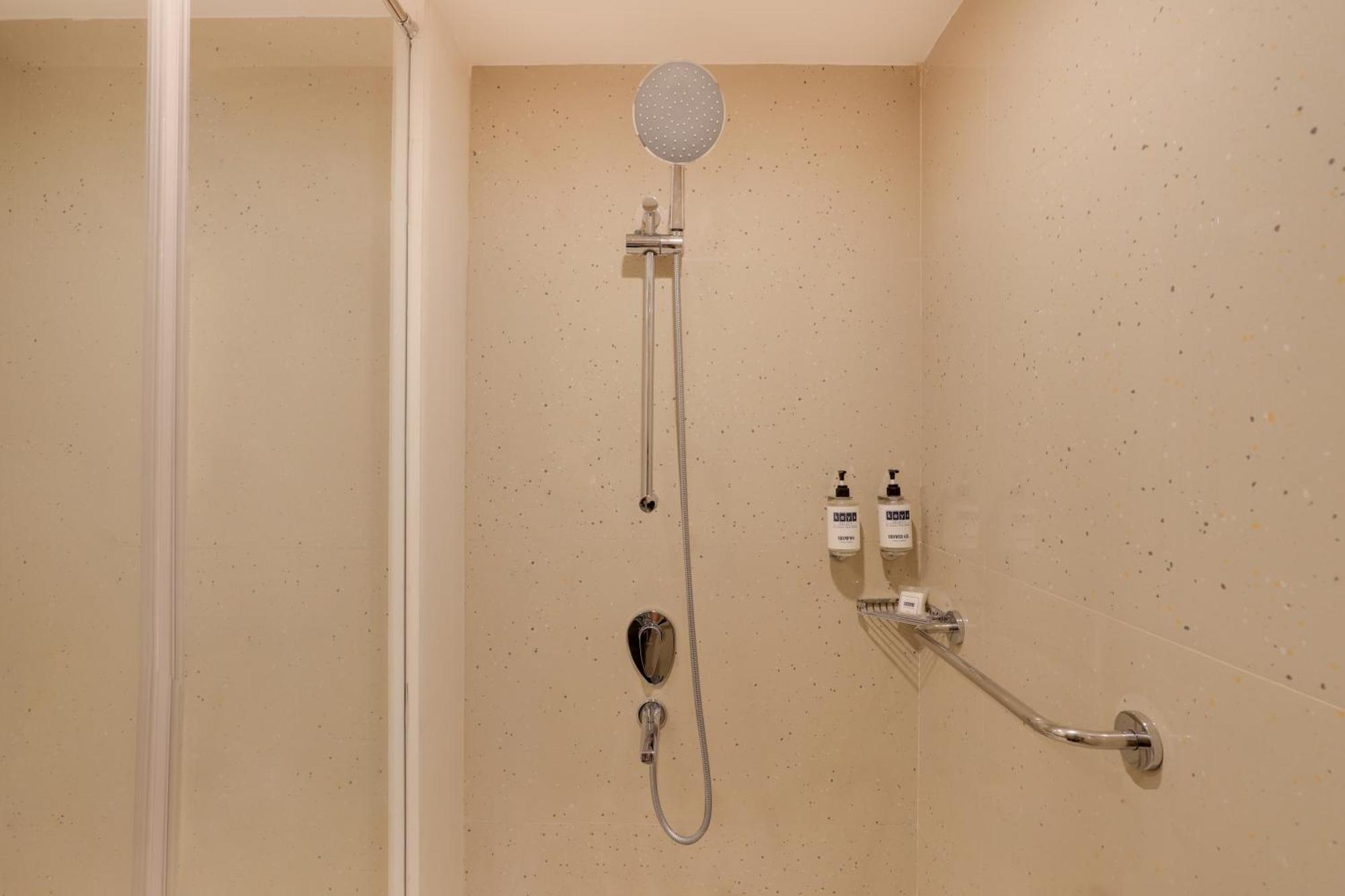 Keys Prima By Lemon Tree Hotels, Pimpri, Pune Esterno foto
