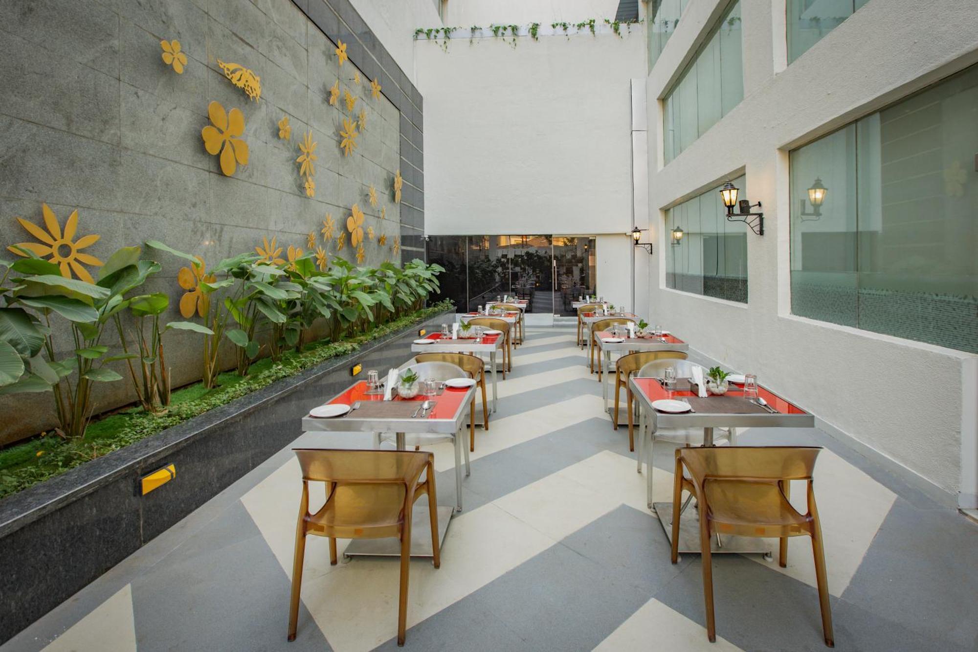Keys Prima By Lemon Tree Hotels, Pimpri, Pune Esterno foto