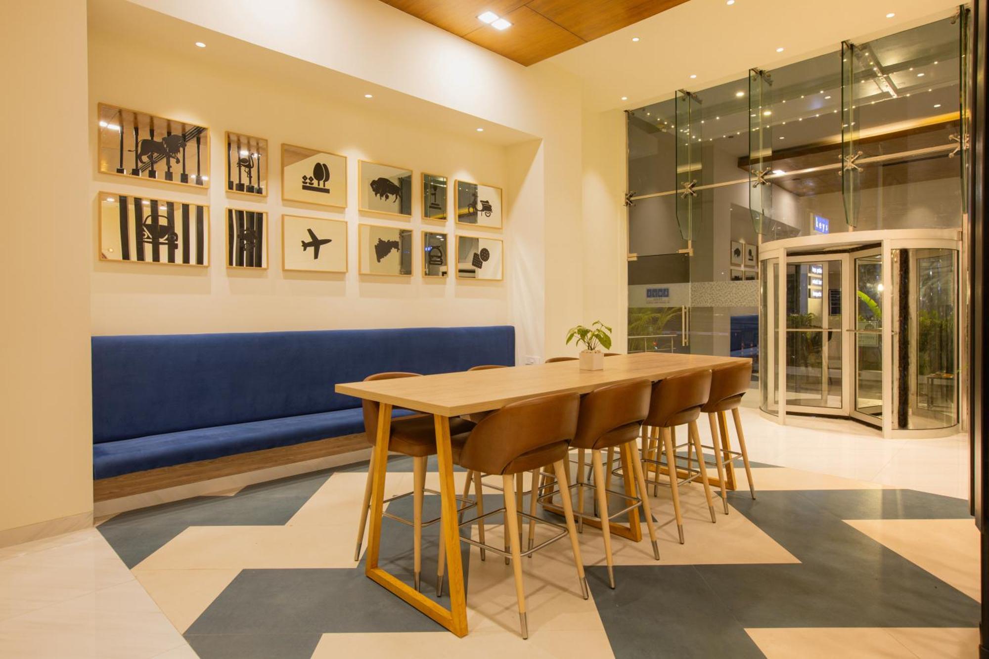 Keys Prima By Lemon Tree Hotels, Pimpri, Pune Esterno foto
