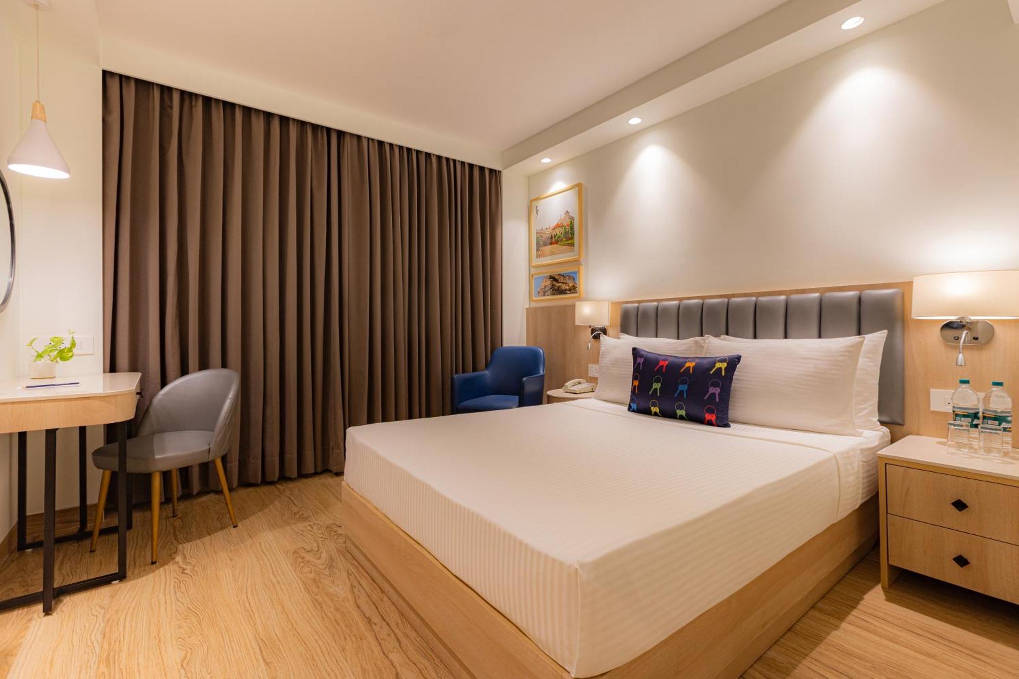 Keys Prima By Lemon Tree Hotels, Pimpri, Pune Esterno foto