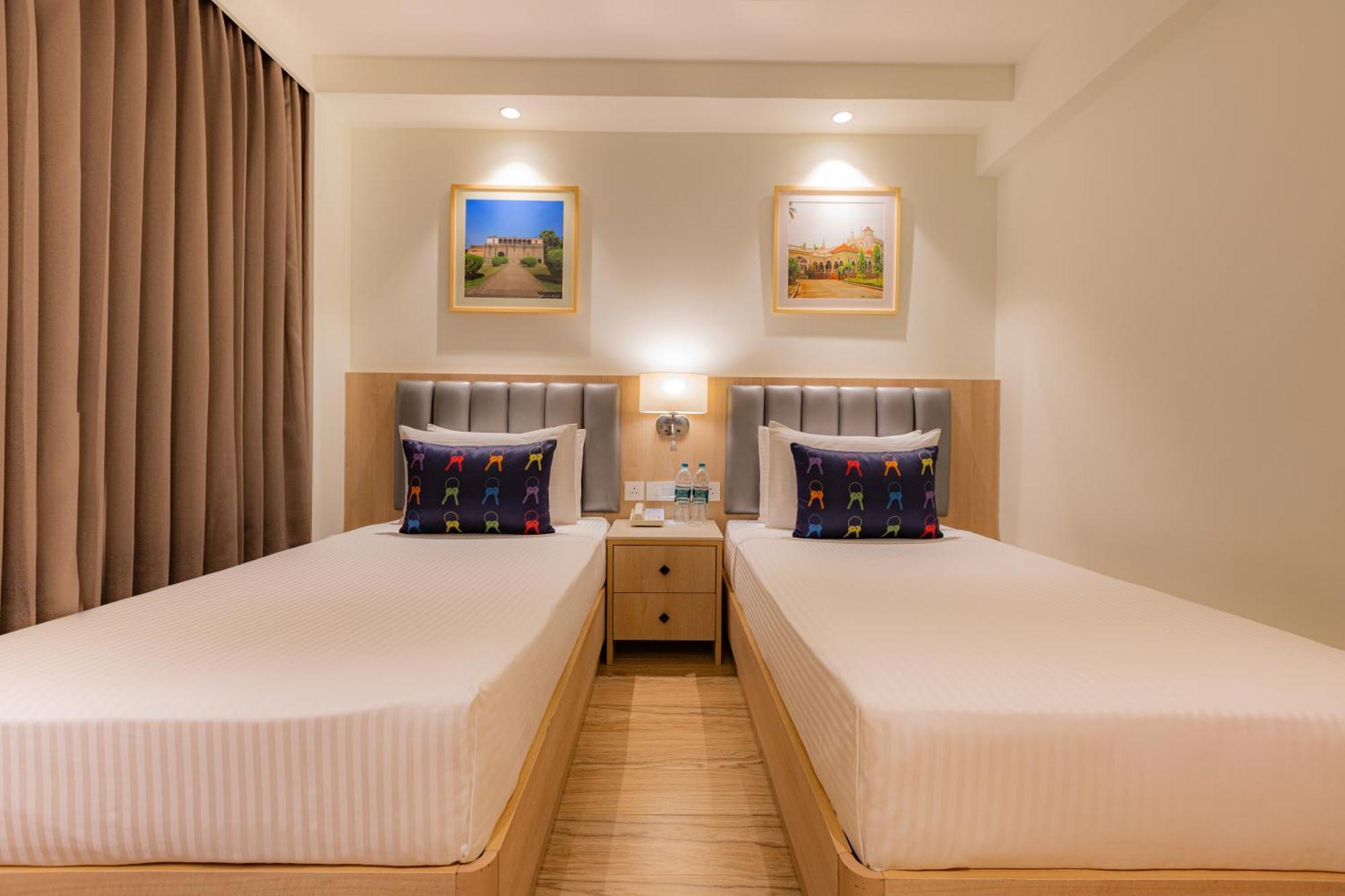Keys Prima By Lemon Tree Hotels, Pimpri, Pune Esterno foto